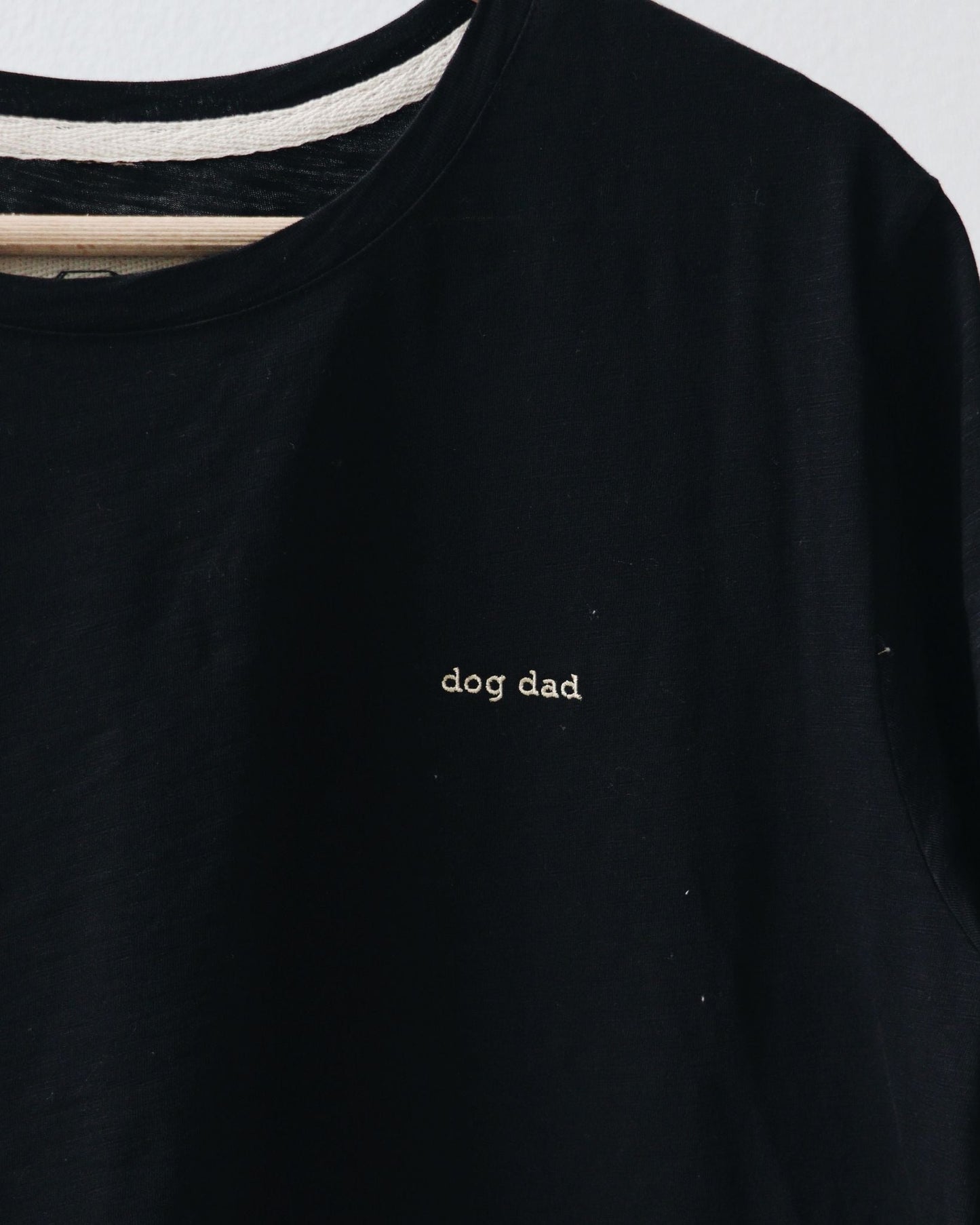 Dog Mom / Dog Dad Oversized Tshirt - made of sustainable materials - MONS BONS